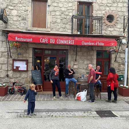 Cafe Du Commerce Genolhac Exteriör bild